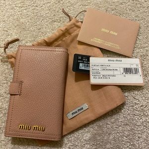 SOLD ✨ Miu Miu Card Holder
